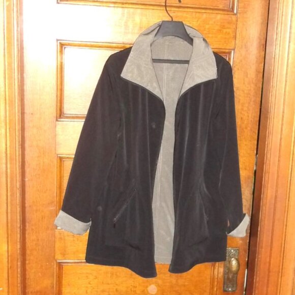 *** Reversible ~ COAT *** XL ~ Very Useful, Easy Front Zip - Picture 1 of 2